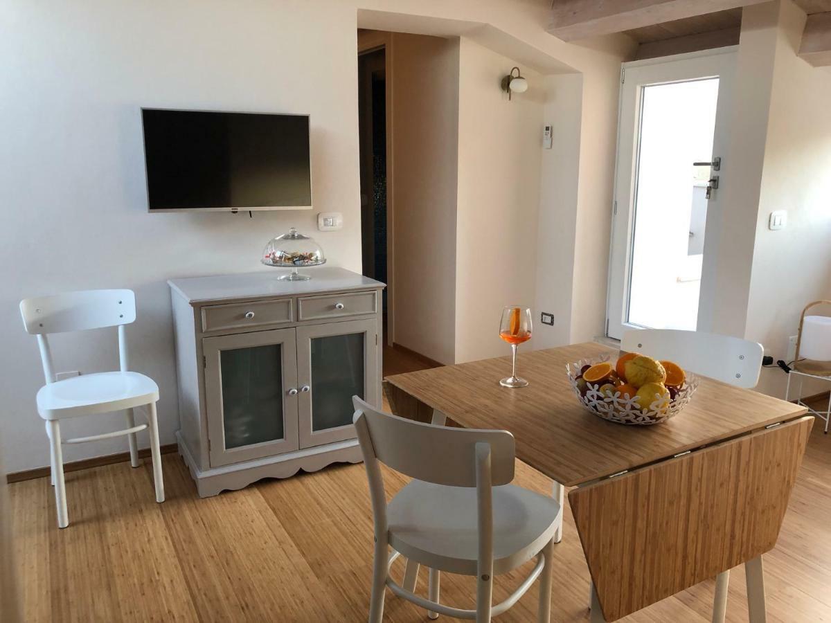 La Volta D'Oriente Riviera Apartment Сиракуза Екстериор снимка